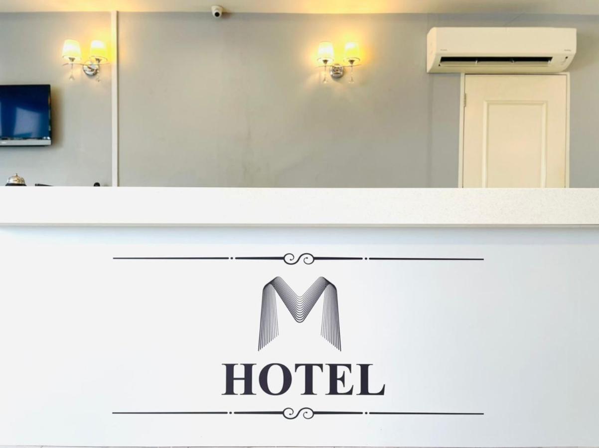 M Hotel Джохор-Бару Экстерьер фото